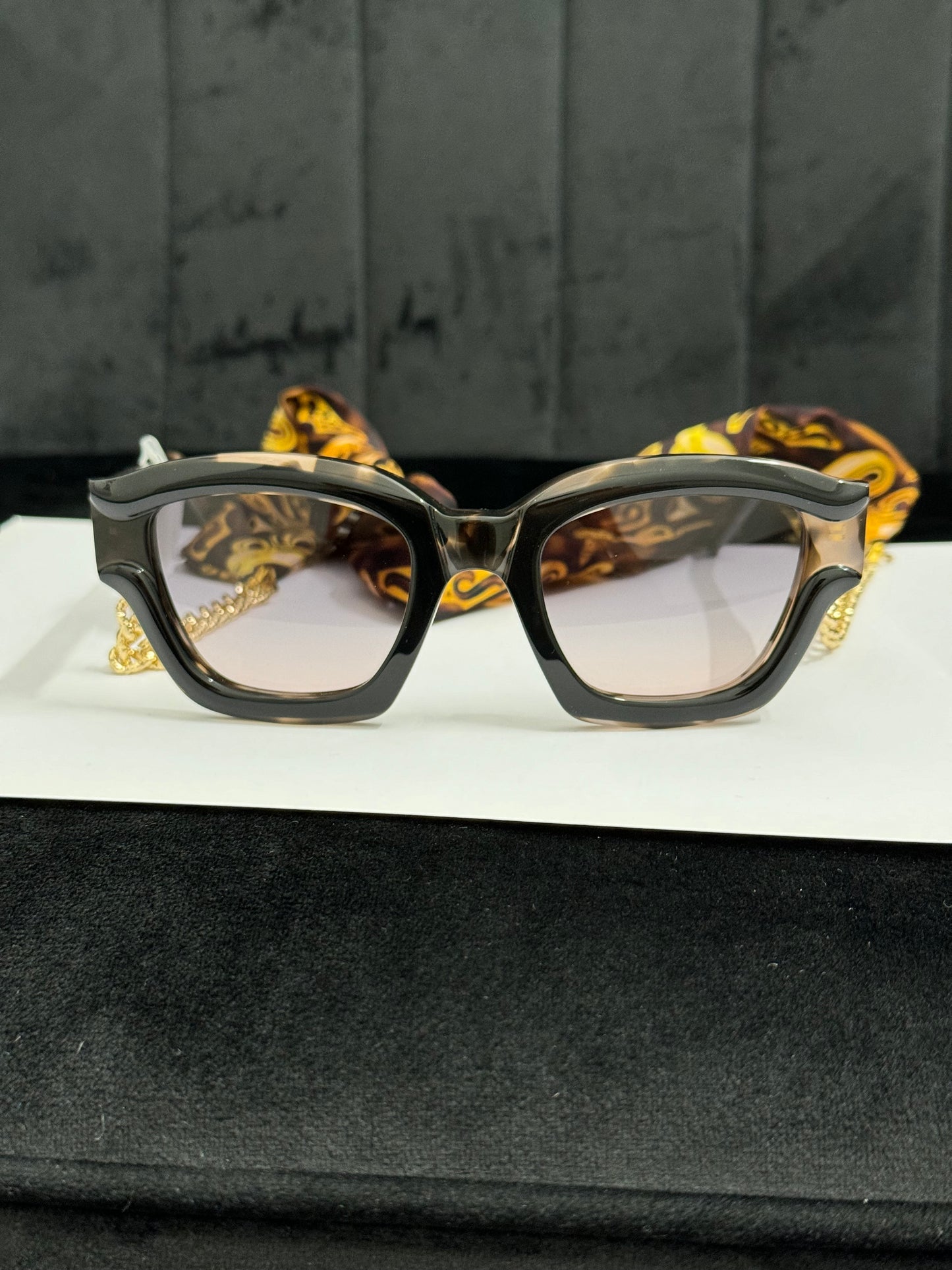 ORIGINAL VINTAGE - NAPLES BAROQUE NQ02